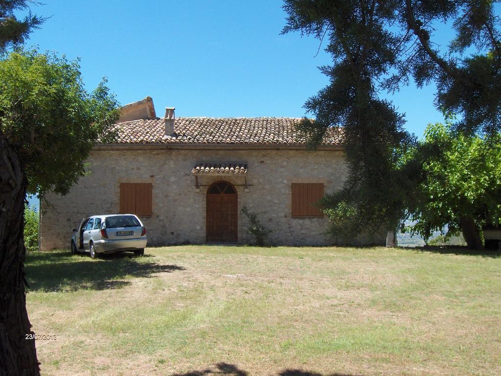 Agriturismo Il Palazzetto Leilighet Campello sul Clitunno Eksteriør bilde