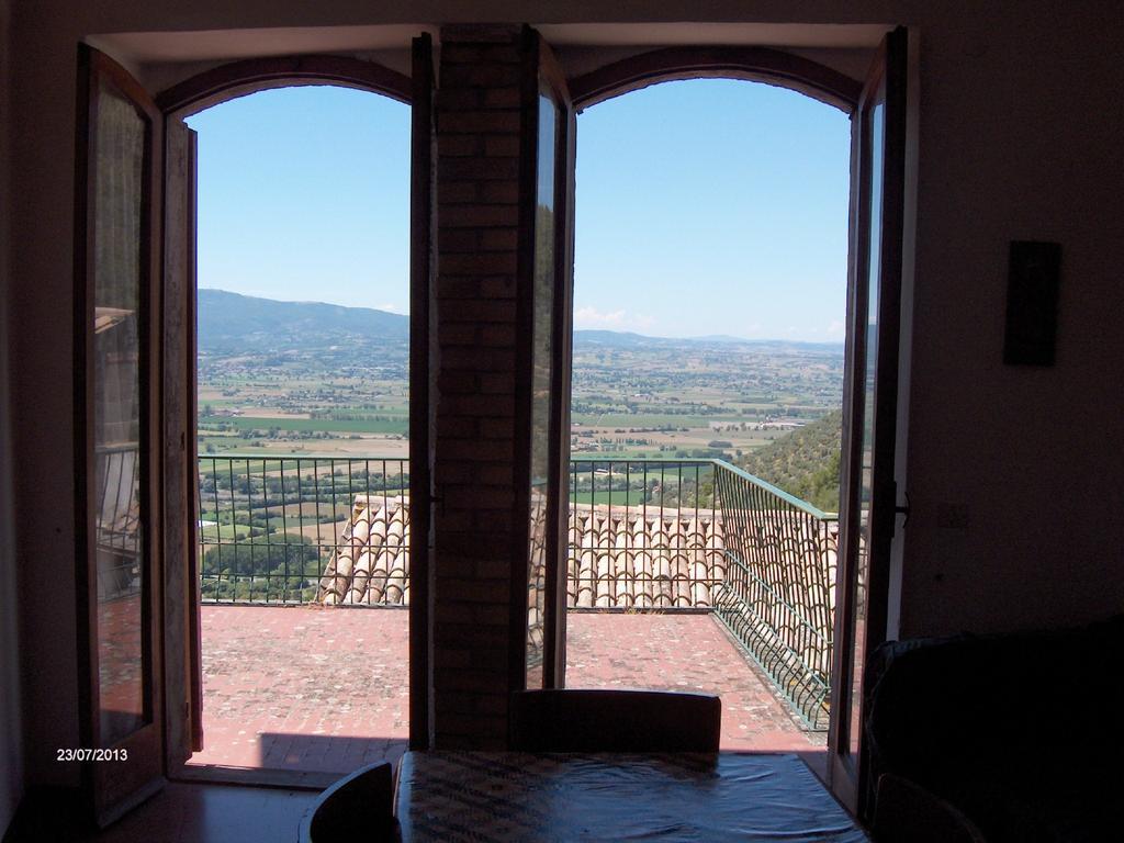 Agriturismo Il Palazzetto Leilighet Campello sul Clitunno Rom bilde